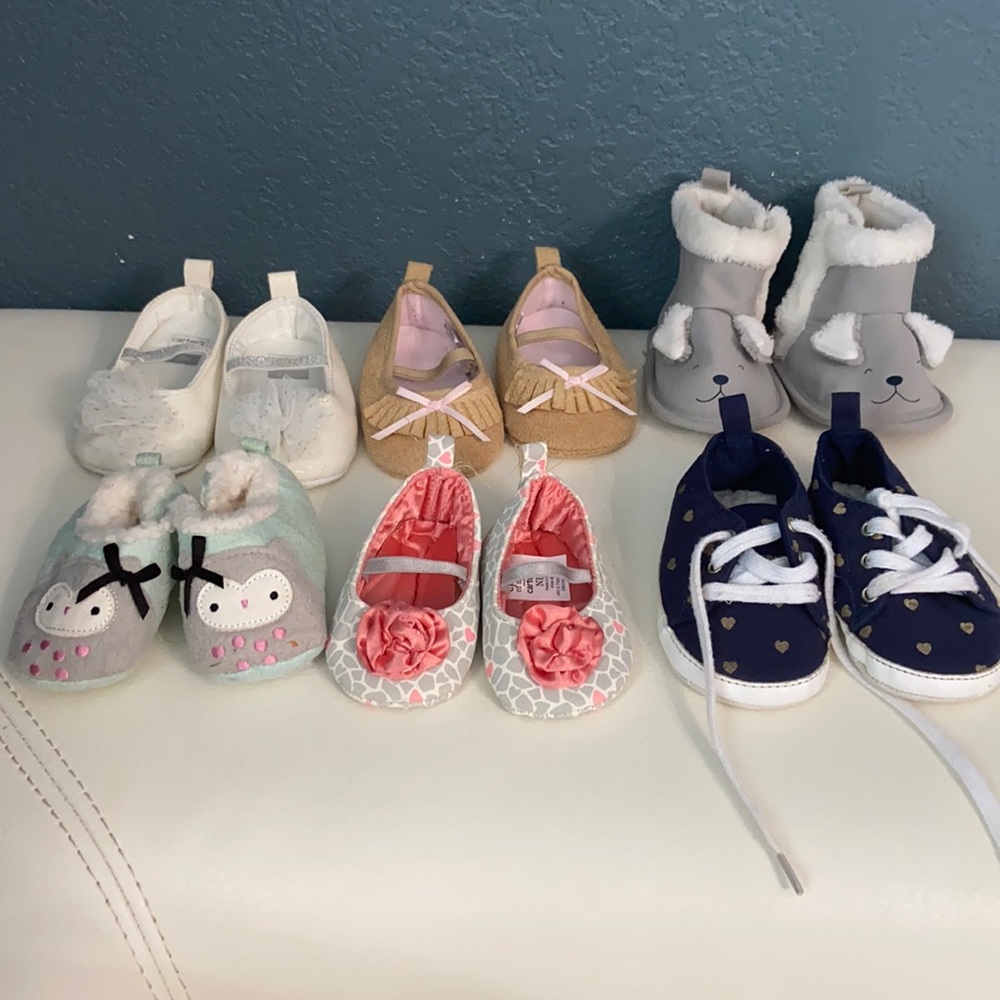 SOLD 6 Pairs of Baby Girl Shoes 0-3M